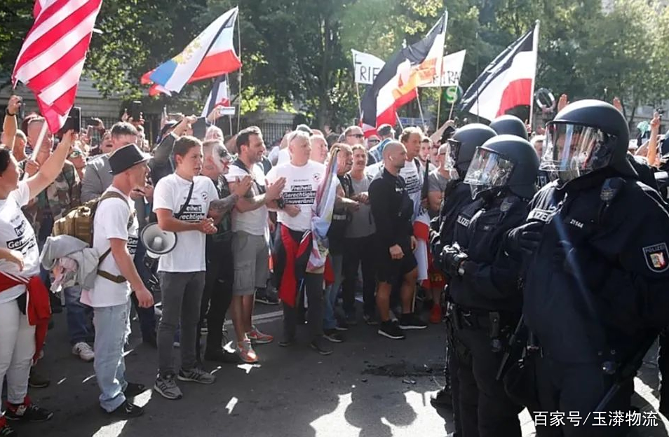 乐鱼官网关于今夜马德里竞技调整名单以备荷甲,更衣室发声环节打磨,压力陡增,轮换策略成焦点的信息