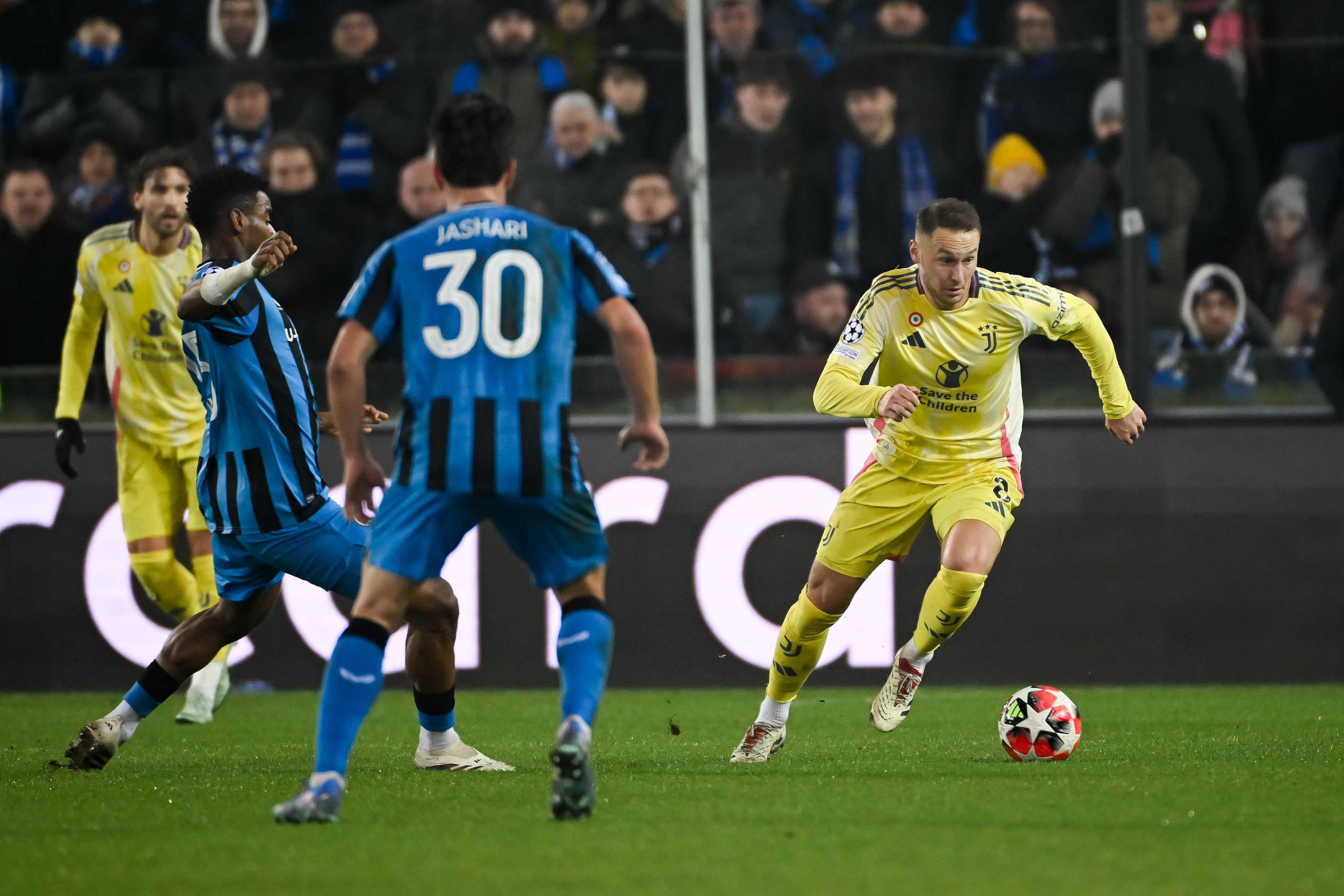 乐鱼app包含风云突变北京国安赛前防线松动,葡超版图或变,赛场秩序良好,纪律约束更严格的词条